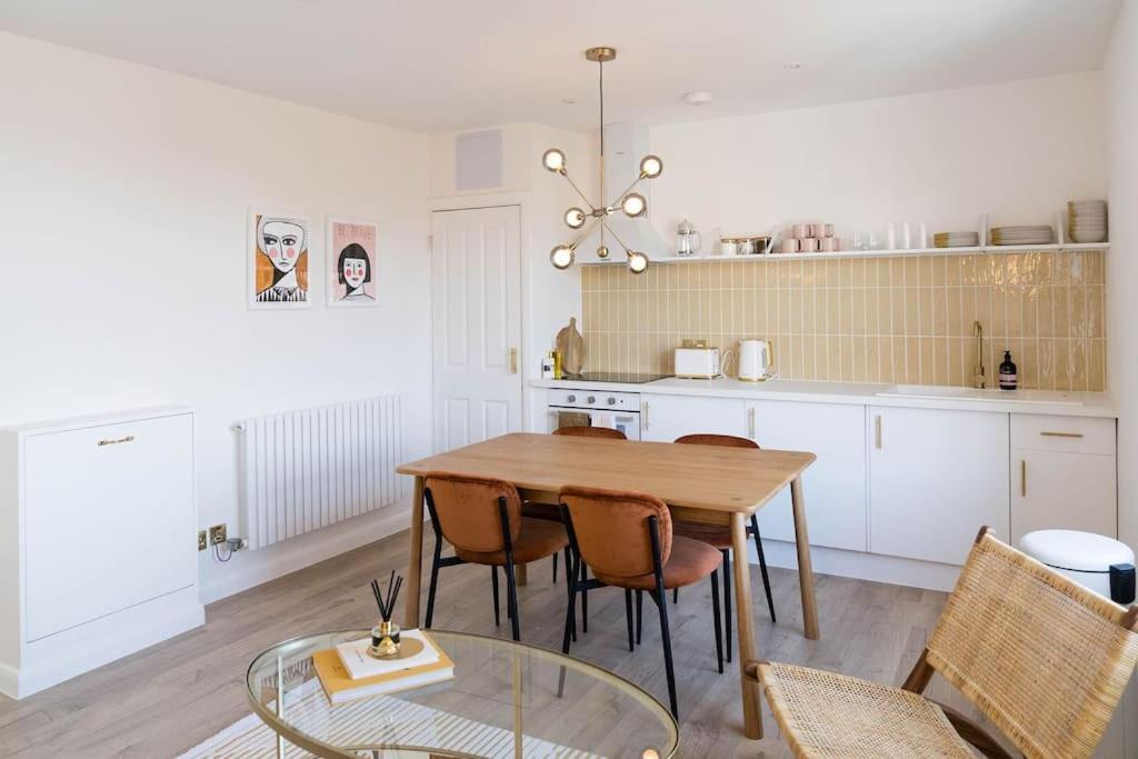 Boutique Central Margate Apt. - Edge Of Old Town! 外观 照片